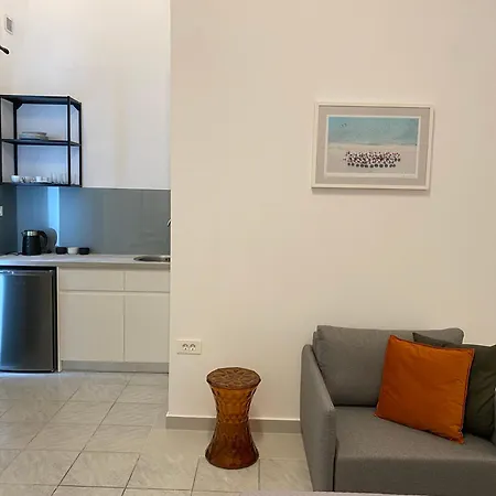 Ouranos Apartamento *